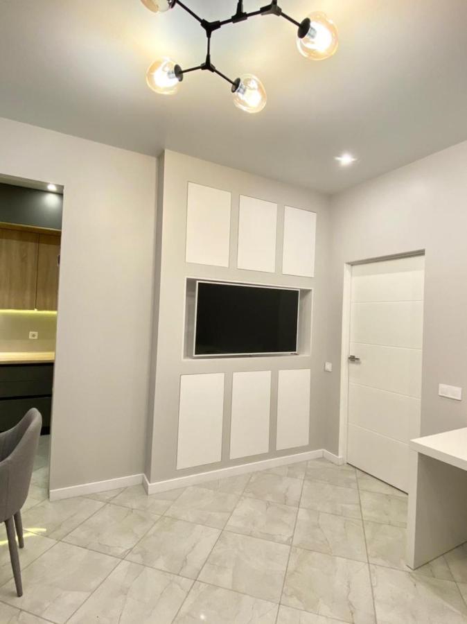 Vip Apartment In Odessa 外观 照片