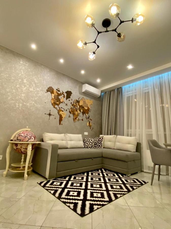 Vip Apartment In Odessa 外观 照片